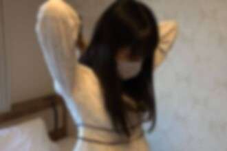 FC2-PPV-4664531 * Diskon 80% untuk pembelian pertama kali hingga 4/18* [Tanpa Sensor] [Penembakan individu amatir] Tidak dapat membayar premi untuk aktivitas idolanya, seorang lelaki tua menyuntikkan air mani ke vaginanya yang berambut tipis