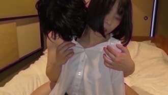 FC2-PPV-4685017 [5-day limited edition, thin face mosaic, re-edited version] Shin is a small girl with big breasts who is raising her play bravely. She will do anything to earn play support... Re-edited version