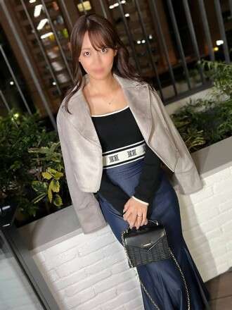 FC2-PPV-4689235 ⚠ Kasus serius ⚠ Saya bertemu dengan seorang istri cantik berusia 30 tahun di sebuah aplikasi dan berhubungan seks mentah dengannya, berusia 30 tahun, berteriak dan berkeringat saat buang air mani di dalam dirinya. “Sakura”