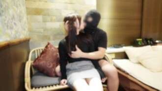 FC2-PPV-4732243 ผู้สมัครไอดอลอายุ 19 ปีมีบทเรียนลับกับชายสูงอายุคนหนึ่งเพื่อคัดเลือกเป็นสมาชิกของทีมคัดเลือกเธอจุดสุดยอดด้วยไก่แข็งและเทคนิคเหนียวของชายผู้สูงอายุเธอยอมรับครีมไพ่เพื่อเปล่งปลั่ง