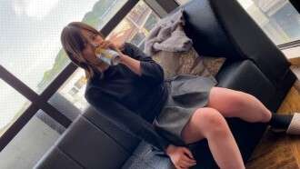 FC2-PPV-4744424 가슴이 큰 가게 어시스턴트가 쾌락을 뿜어낸다 ♡ 애인과 시시덕거리며 흥을 돋우는 그녀 ♡ 격렬하게 밀쳐내면서 육감적인 몸매가 흔들리고 혀를 내밀고 쾌락의 표정을 짓는다 ♪