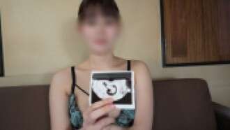 FC2-PPV-4749327 [Lần đầu giảm 70%, mang thai ♡] 0384_003 Ichika-chan, 21 tuổi, mang thai 11 tuần và 0 ngày, một lần nữa, trong một ngày nguy hiểm, chụp creampie AV, một chiếc cốc H tự nhiên thảm hại, da trắng, mặt bé, ngực to được sinh ra (